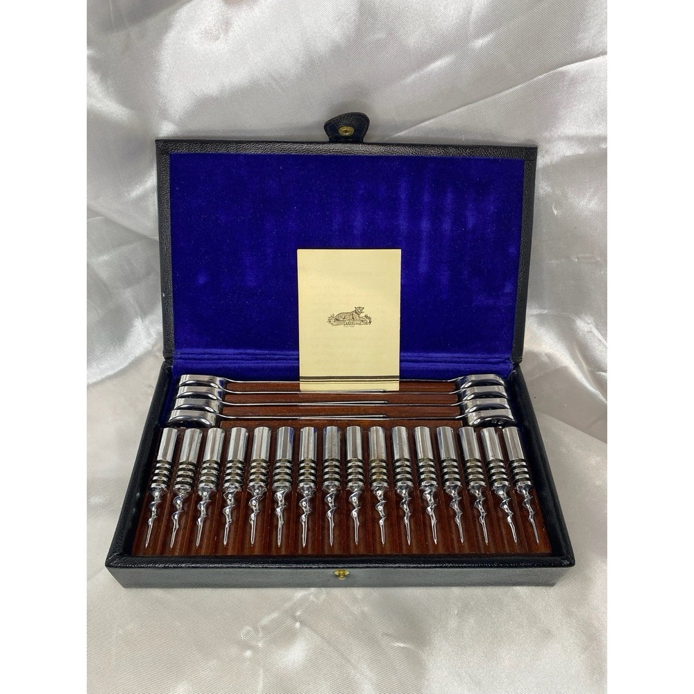 VINTAGE Hacker USA Spiral Corn Holders &  Butterers Chrome Plated Set W/case